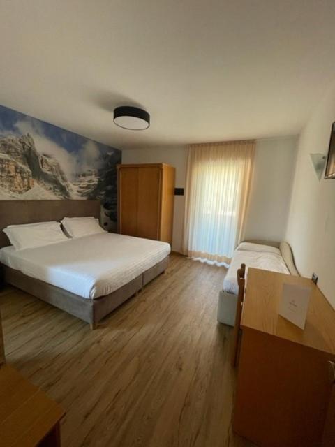 Hotel Rosa Alpina Andalo Exteriör bild