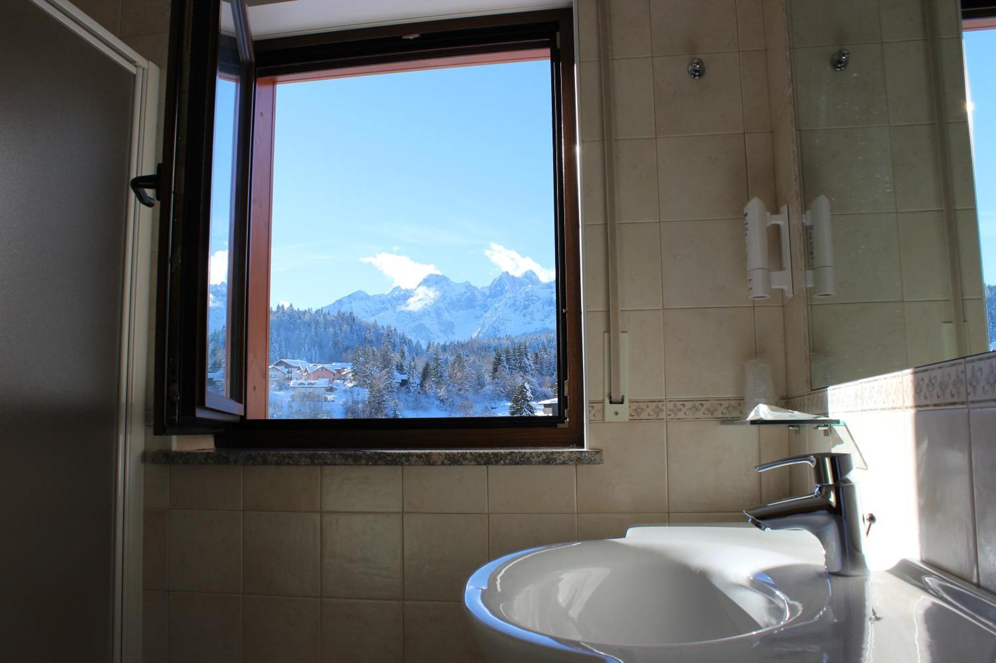 Hotel Rosa Alpina Andalo Rum bild