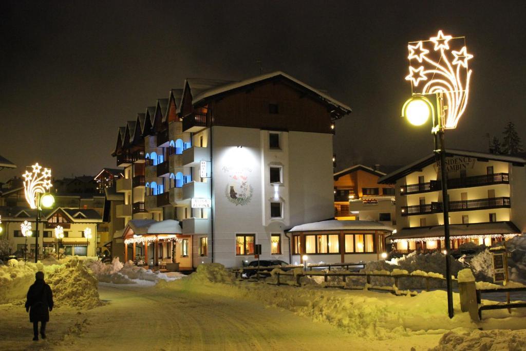 Hotel Rosa Alpina Andalo Exteriör bild